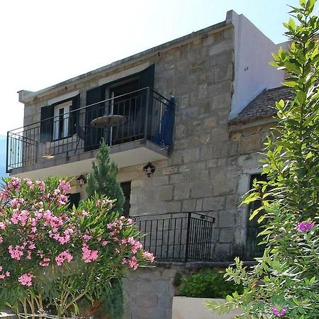 Apartmani Dalmacija Брела Екстер'єр фото