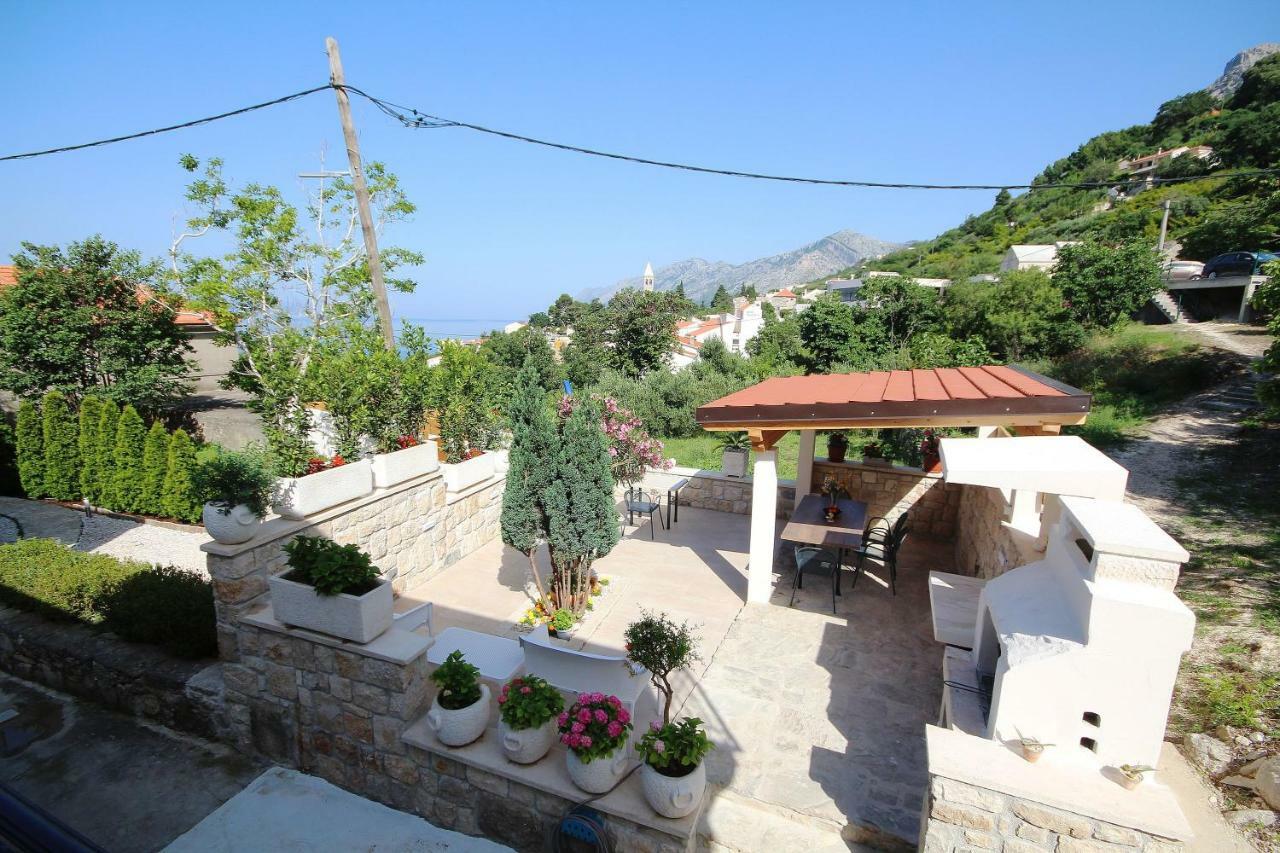 Apartmani Dalmacija Брела Екстер'єр фото